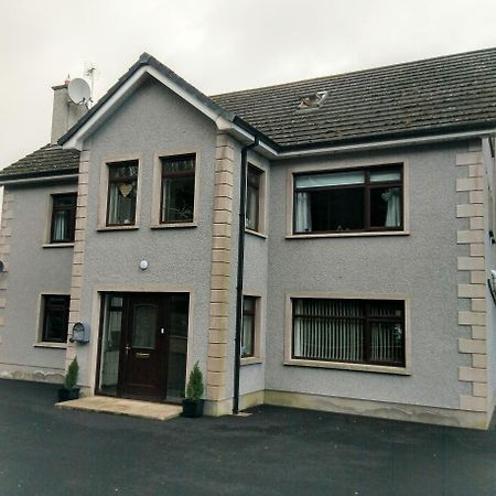 The Tree-House B&B Ballymena Extérieur photo
